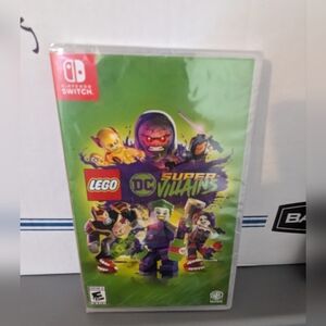 NEW, sealed Lego DC Super Villains game for Nintendo Switch